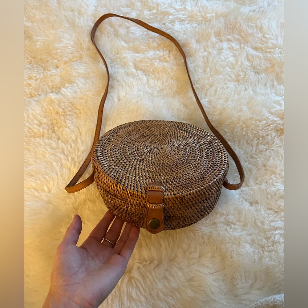 Handwoven Rattan Bag - Picture 4 of 4
